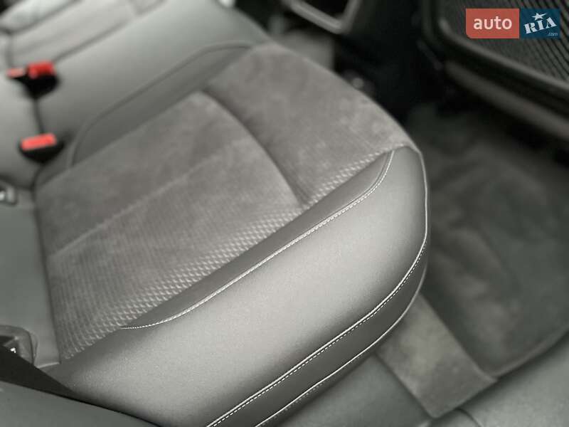 Позашляховик / Кросовер Audi e-tron 2023 в Хмельницькому