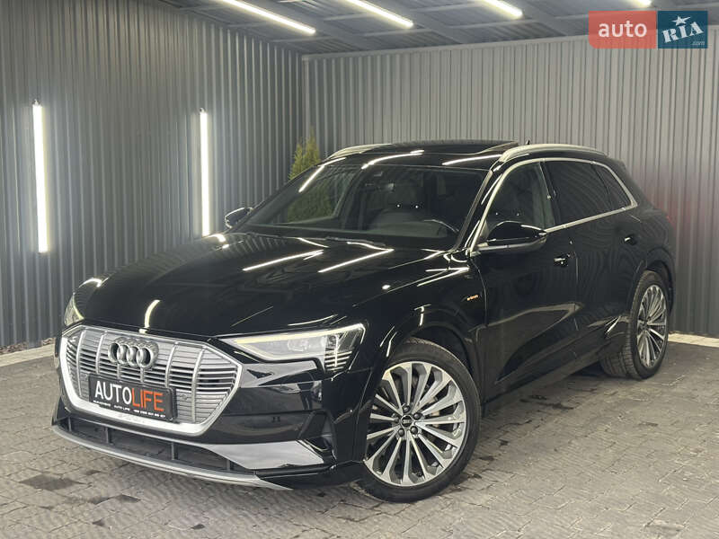 Внедорожник / Кроссовер Audi e-tron 2021 в Мукачево