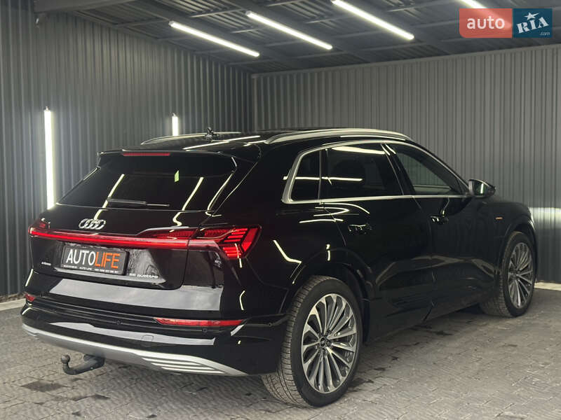 Внедорожник / Кроссовер Audi e-tron 2021 в Мукачево