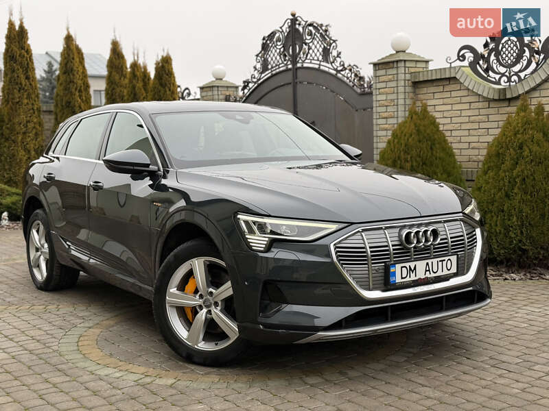 Внедорожник / Кроссовер Audi e-tron 2021 в Тернополе