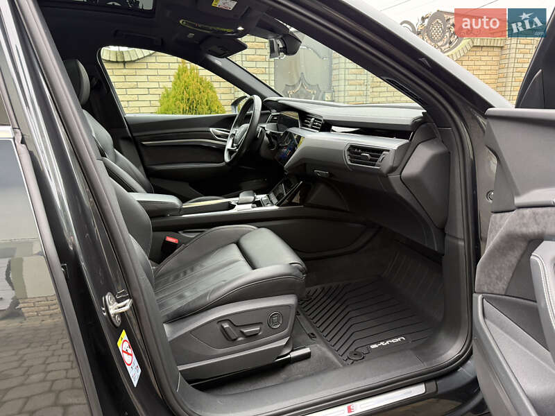 Внедорожник / Кроссовер Audi e-tron 2021 в Тернополе