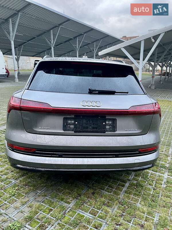 Внедорожник / Кроссовер Audi e-tron 2020 в Львове