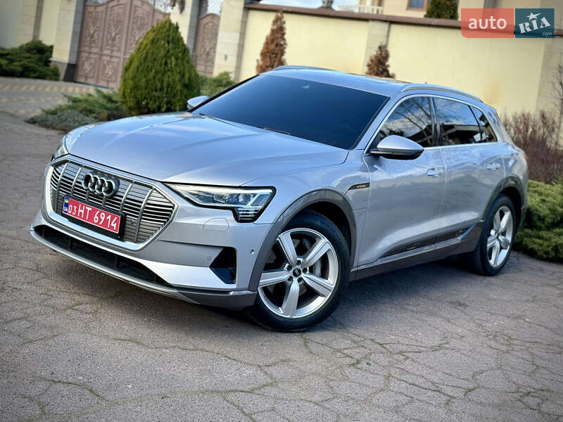 Внедорожник / Кроссовер Audi e-tron 2020 в Днепре