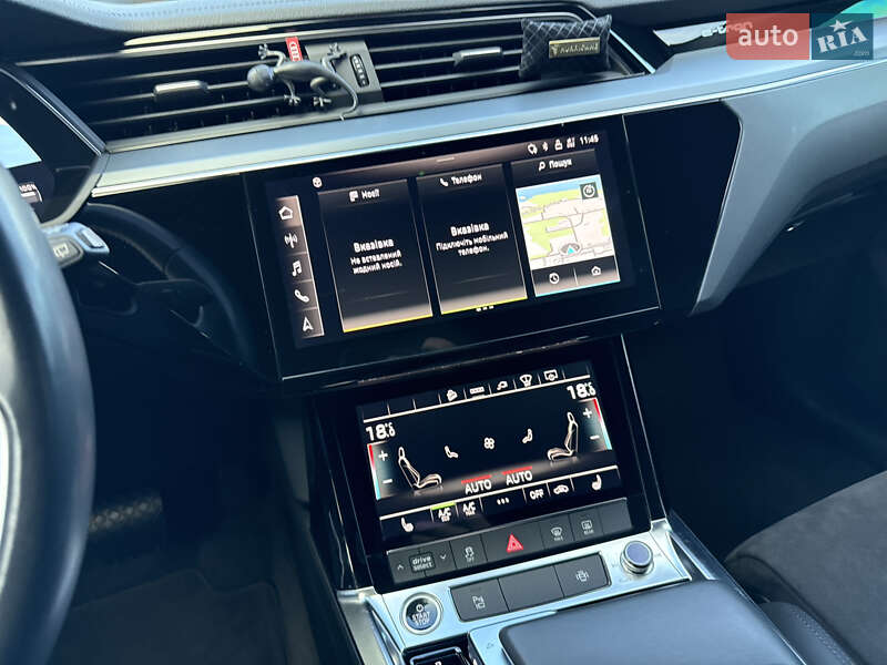 Внедорожник / Кроссовер Audi e-tron 2020 в Днепре