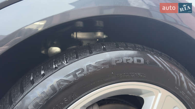 Внедорожник / Кроссовер Audi e-tron 2021 в Сваляве