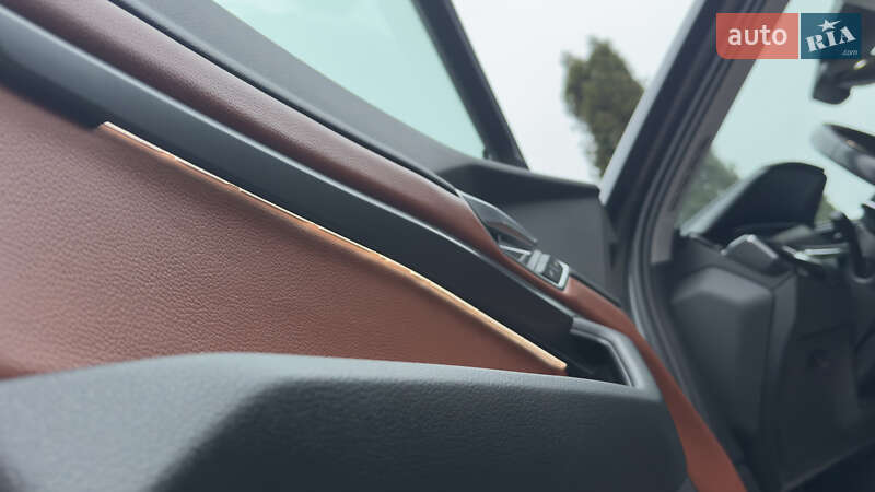 Внедорожник / Кроссовер Audi e-tron 2021 в Сваляве