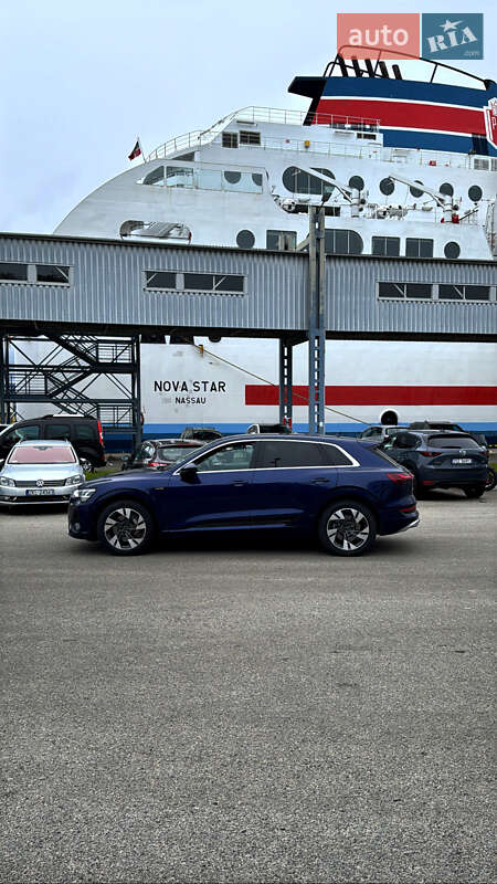 Внедорожник / Кроссовер Audi e-tron 2022 в Одессе