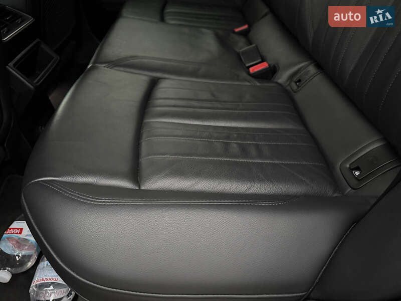 Внедорожник / Кроссовер Audi e-tron 2021 в Киеве