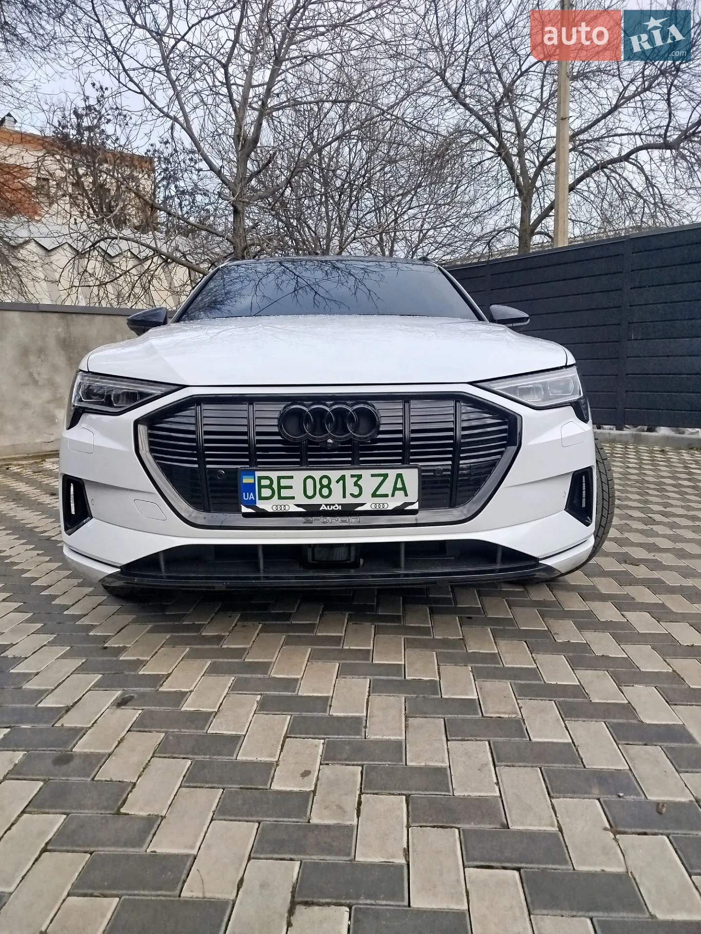 2019 Audi e-tron - мініатюра 2