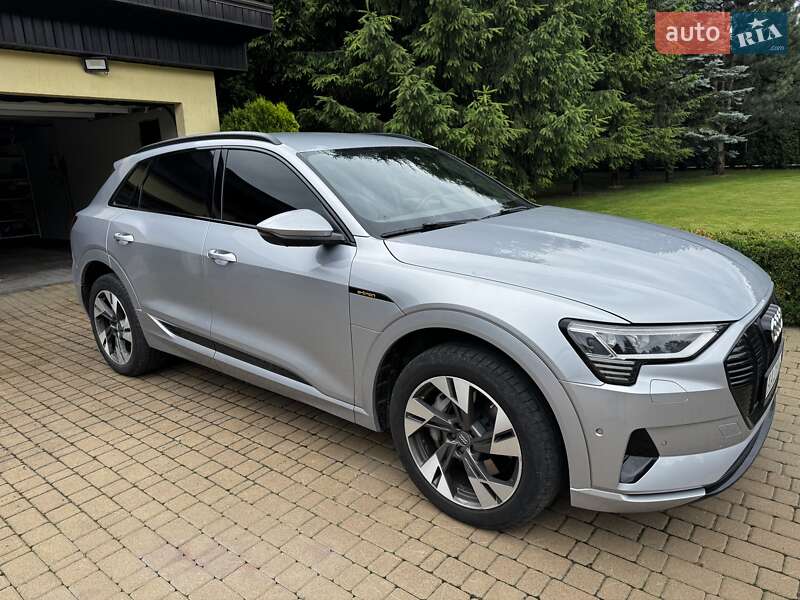 Внедорожник / Кроссовер Audi e-tron 2020 в Киеве фото 14 Внедорожник / Кроссовер Audi e-tron 2020 в Киеве