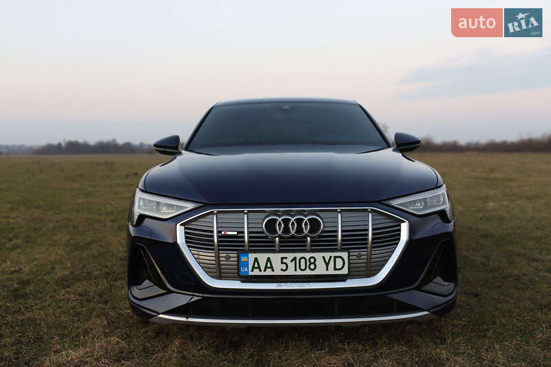Внедорожник / Кроссовер Audi e-tron 2021 в Овруче