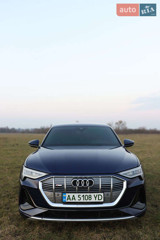 Внедорожник / Кроссовер Audi e-tron 2021 в Овруче