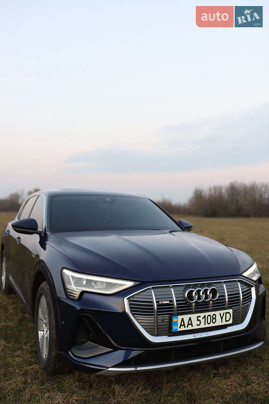 Внедорожник / Кроссовер Audi e-tron 2021 в Овруче