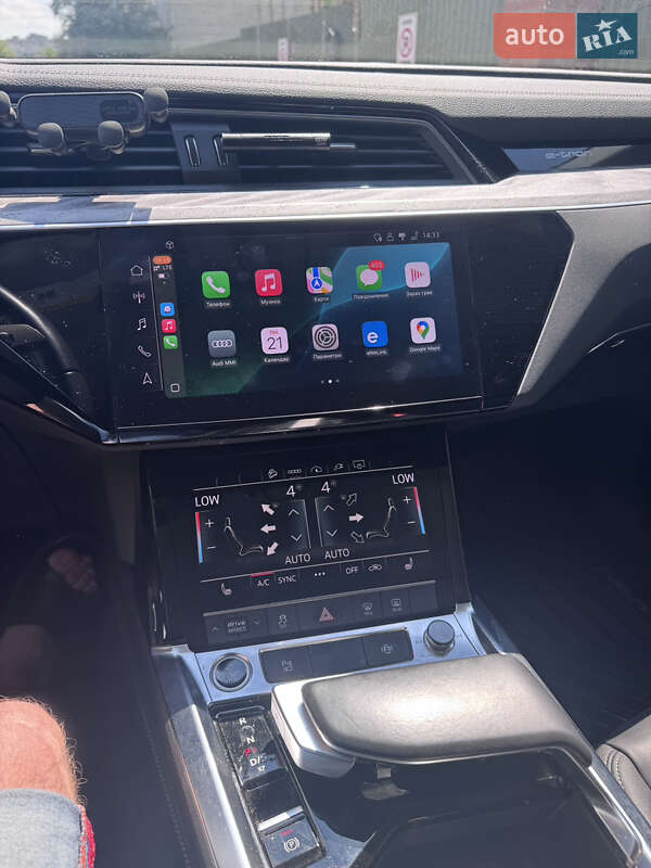 Внедорожник / Кроссовер Audi e-tron 2021 в Львове