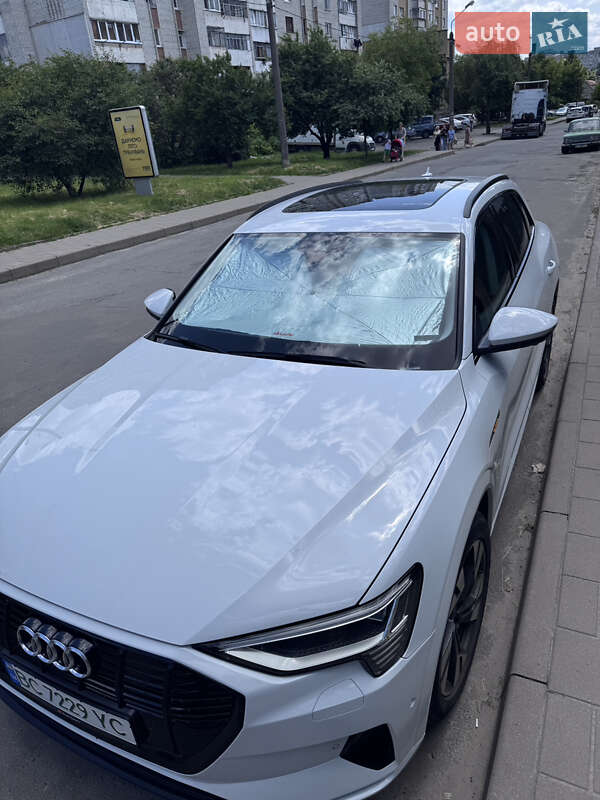 Внедорожник / Кроссовер Audi e-tron 2021 в Львове