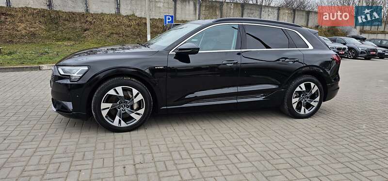 Внедорожник / Кроссовер Audi e-tron 2020 в Тернополе фото 35 Внедорожник / Кроссовер Audi e-tron 2020 в Тернополе