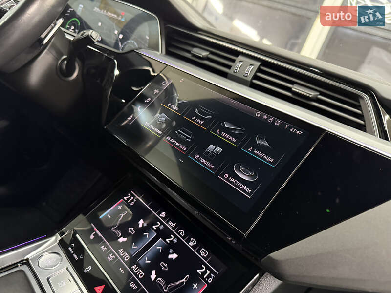 Позашляховик / Кросовер Audi e-tron 2019 в Дрогобичі