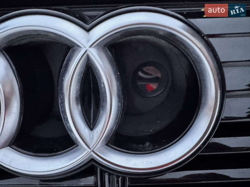 Позашляховик / Кросовер Audi e-tron 2022 в Хмельницькому фото 18 Позашляховик / Кросовер Audi e-tron 2022 в Хмельницькому