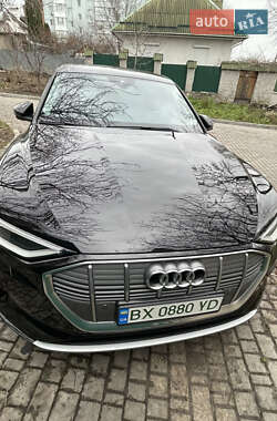 Внедорожник / Кроссовер Audi e-tron 2020 в Каменец-Подольском