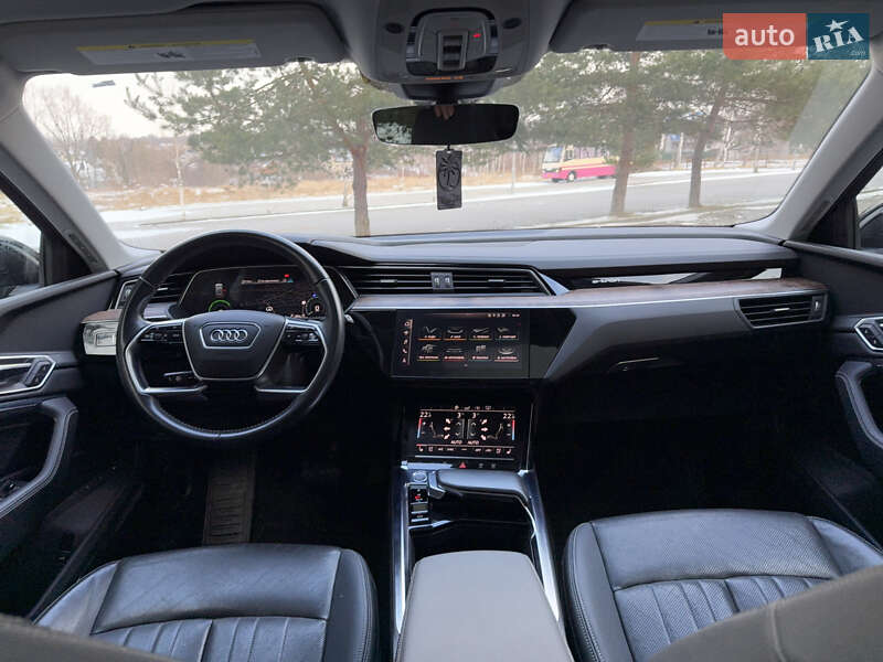 Внедорожник / Кроссовер Audi e-tron 2019 в Дрогобыче
