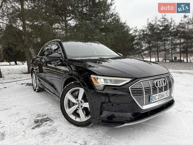 Внедорожник / Кроссовер Audi e-tron 2019 в Дрогобыче