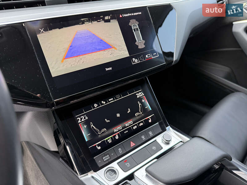 Внедорожник / Кроссовер Audi e-tron 2021 в Ровно