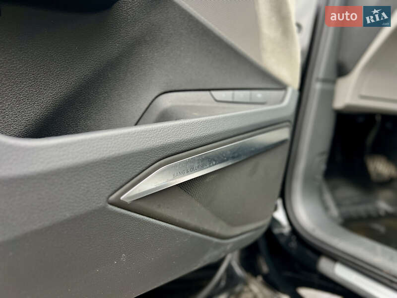 Внедорожник / Кроссовер Audi e-tron 2022 в Киеве