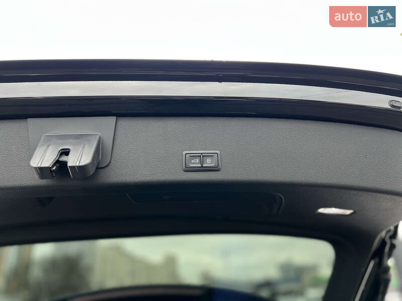 Внедорожник / Кроссовер Audi e-tron 2022 в Киеве