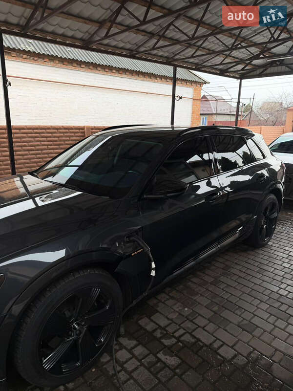 Позашляховик / Кросовер Audi e-tron 2021 в Кривому Розі фото 9 Позашляховик / Кросовер Audi e-tron 2021 в Кривому Розі