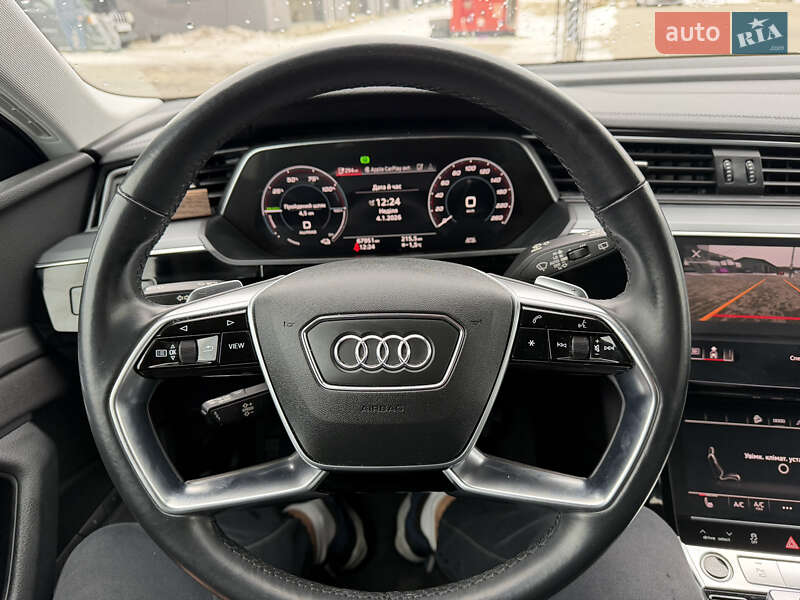 Позашляховик / Кросовер Audi e-tron 2020 в Калуші фото 15 Позашляховик / Кросовер Audi e-tron 2020 в Калуші