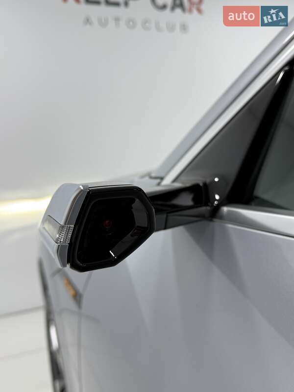 Позашляховик / Кросовер Audi e-tron 2020 в Одесі фото 24 Позашляховик / Кросовер Audi e-tron 2020 в Одесі