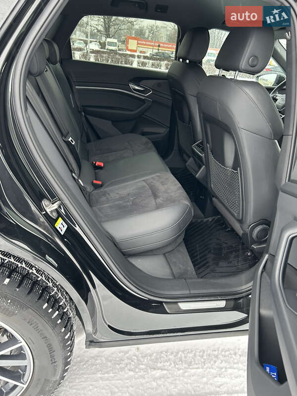 Внедорожник / Кроссовер Audi e-tron 2023 в Житомире