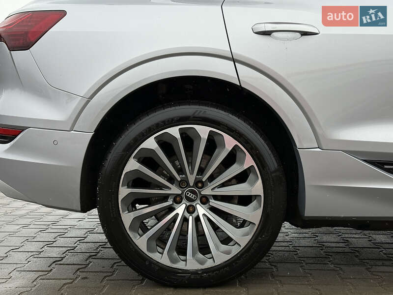 Внедорожник / Кроссовер Audi e-tron 2021 в Тернополе фото 10 Внедорожник / Кроссовер Audi e-tron 2021 в Тернополе