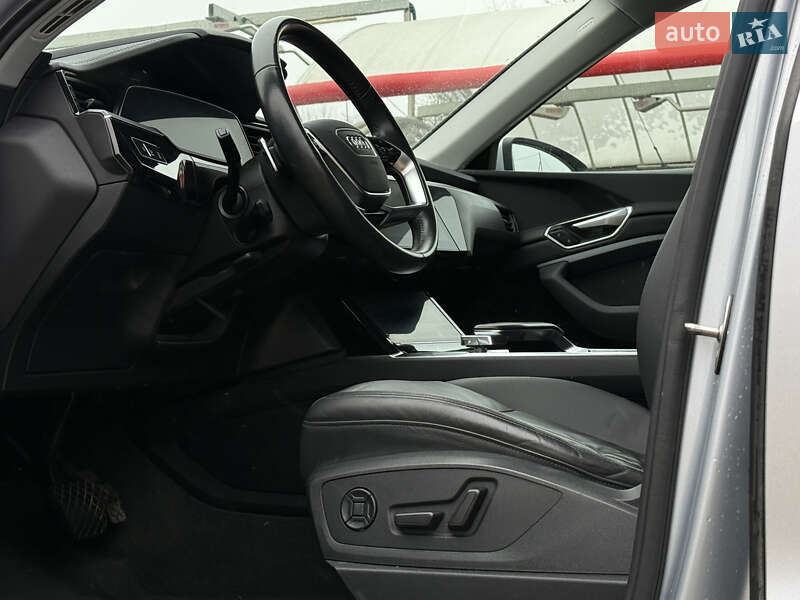 Внедорожник / Кроссовер Audi e-tron 2021 в Тернополе фото 14 Внедорожник / Кроссовер Audi e-tron 2021 в Тернополе