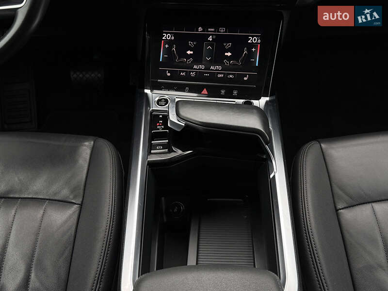 Внедорожник / Кроссовер Audi e-tron 2021 в Тернополе фото 25 Внедорожник / Кроссовер Audi e-tron 2021 в Тернополе