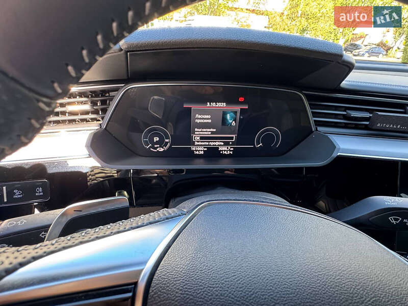 Внедорожник / Кроссовер Audi e-tron 2019 в Одессе фото 13 Внедорожник / Кроссовер Audi e-tron 2019 в Одессе