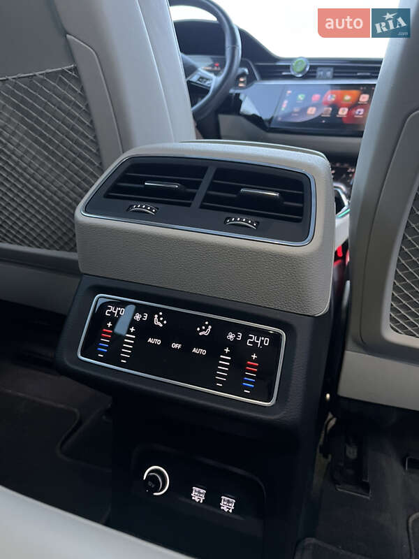 Внедорожник / Кроссовер Audi e-tron 2019 в Ивано-Франковске