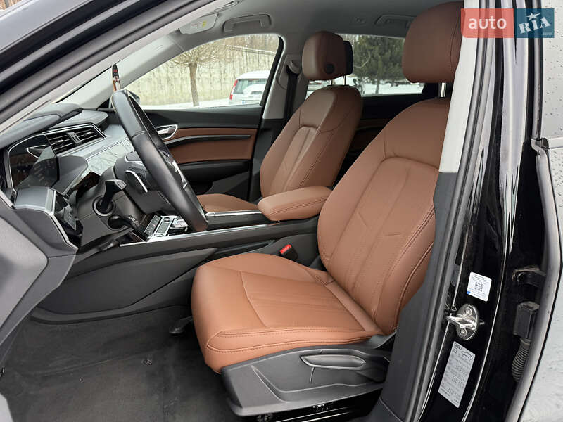 Внедорожник / Кроссовер Audi e-tron 2020 в Ровно