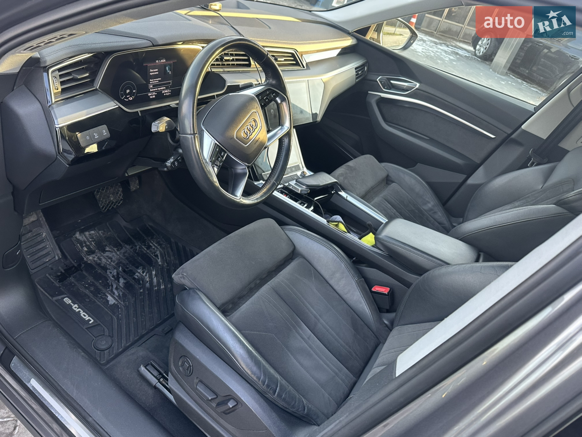 2019 Audi e-tron - мініатюра 3