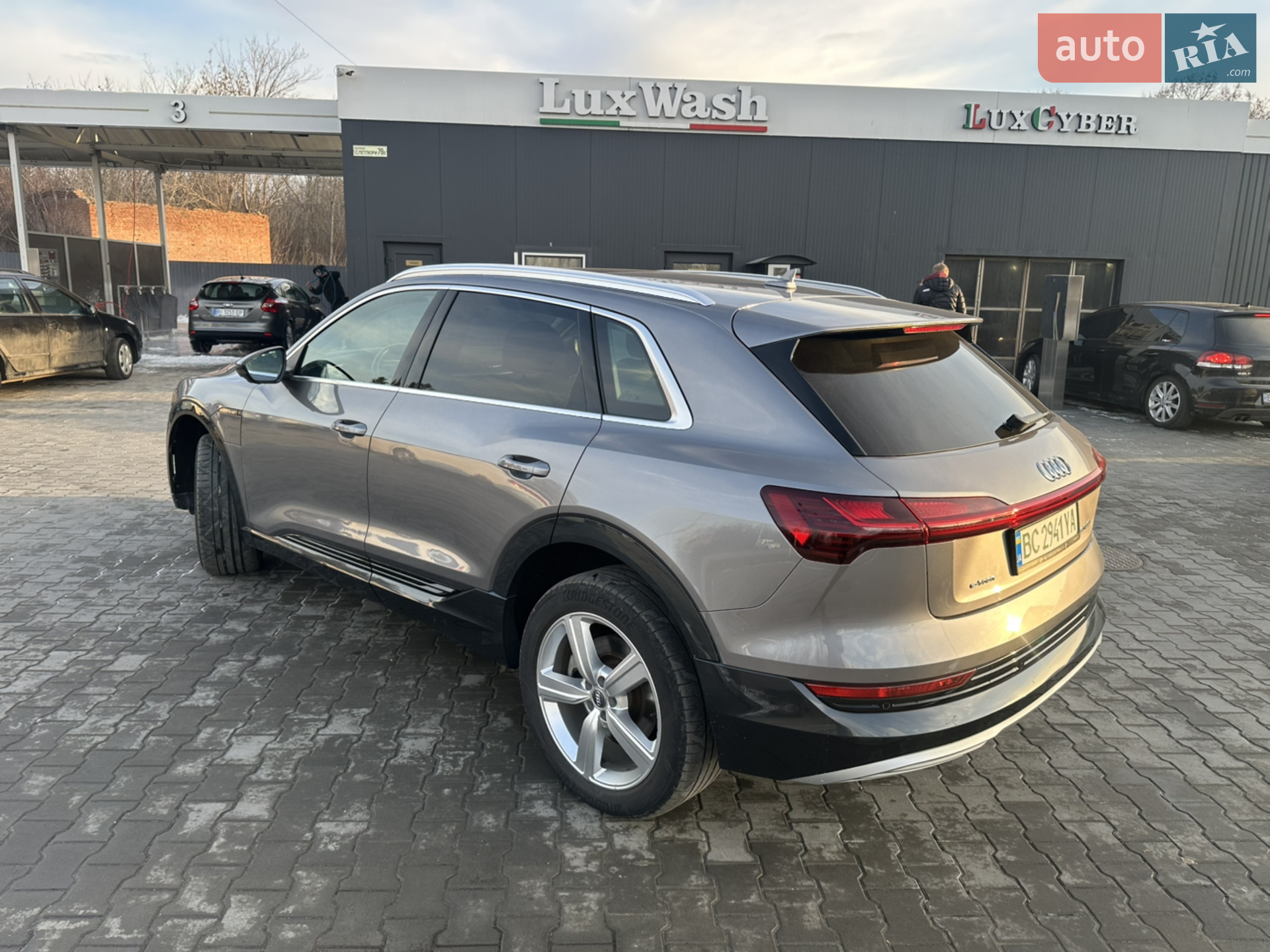 2019 Audi e-tron - мініатюра 13