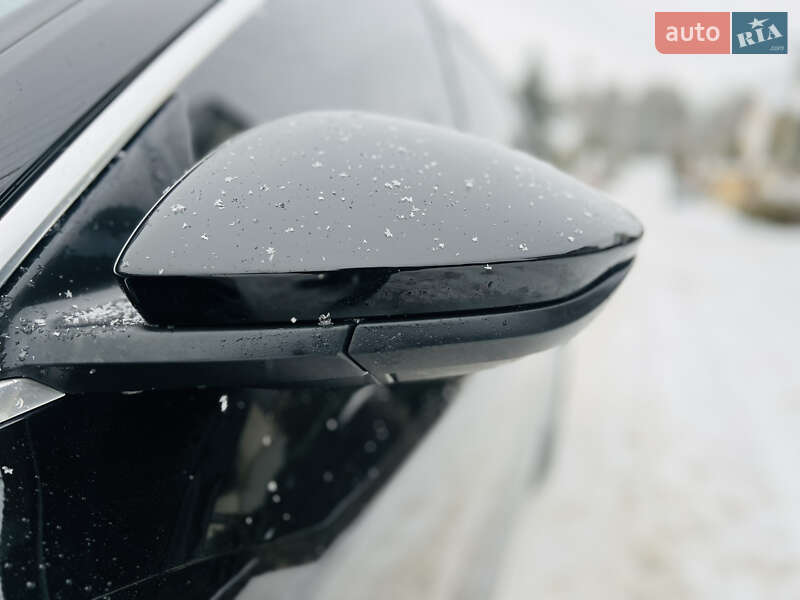 Внедорожник / Кроссовер Audi e-tron 2022 в Хмельницком