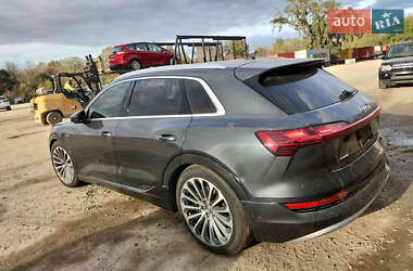 Внедорожник / Кроссовер Audi e-tron 2020 в Черкассах