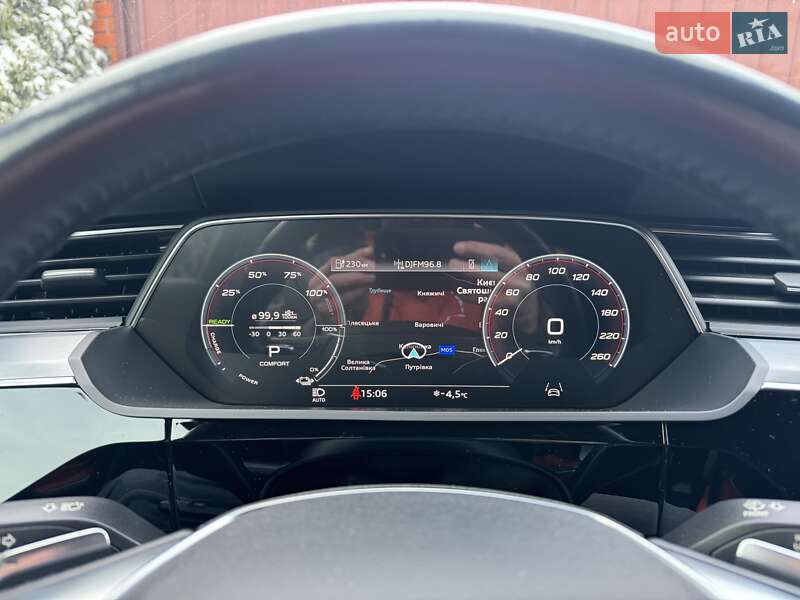 Внедорожник / Кроссовер Audi e-tron 2020 в Киеве