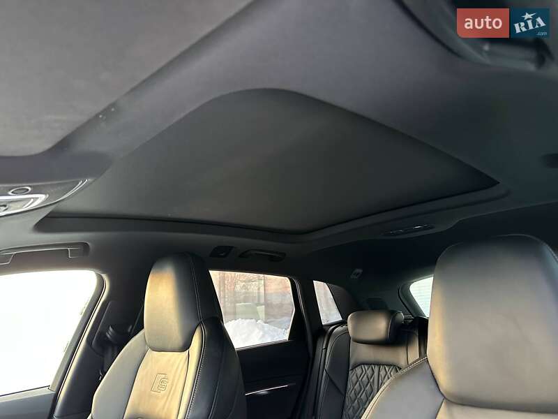 Внедорожник / Кроссовер Audi e-tron 2021 в Львове