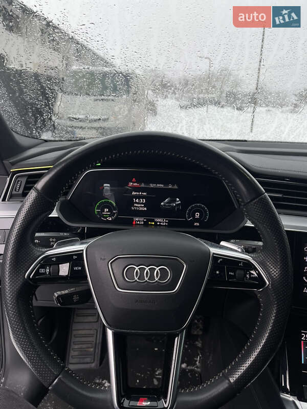 Внедорожник / Кроссовер Audi e-tron 2019 в Львове фото 6 Внедорожник / Кроссовер Audi e-tron 2019 в Львове