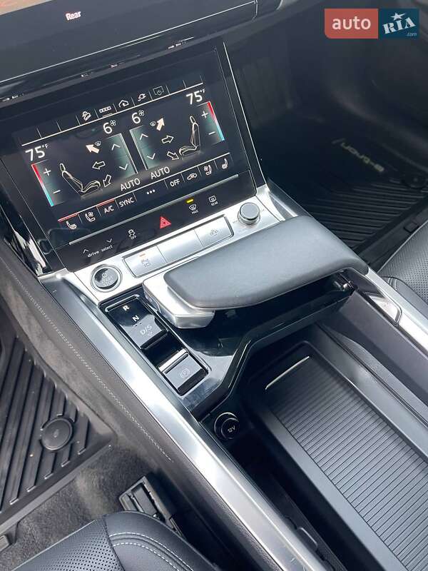 Внедорожник / Кроссовер Audi e-tron 2020 в Львове