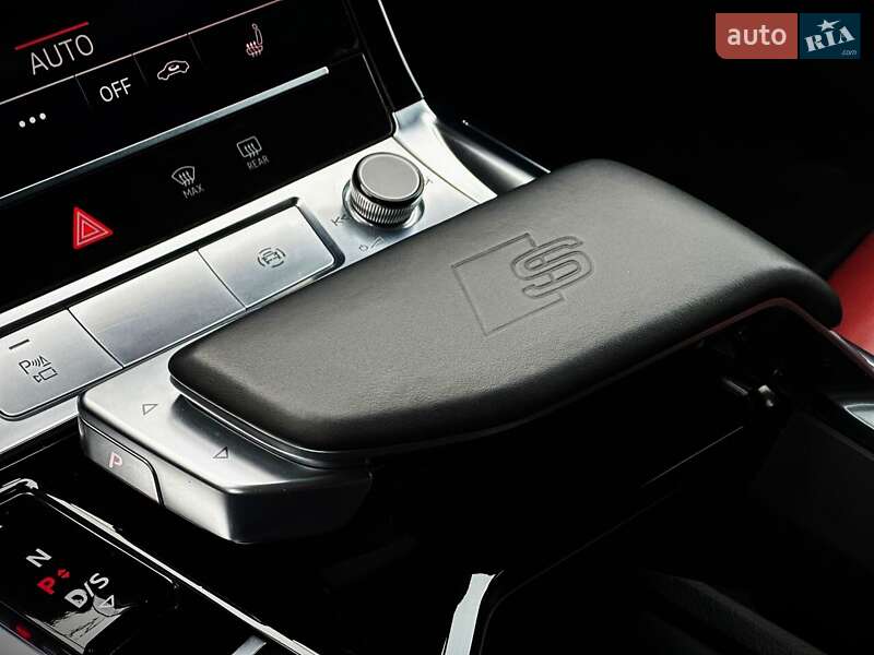 Внедорожник / Кроссовер Audi e-tron 2021 в Киеве