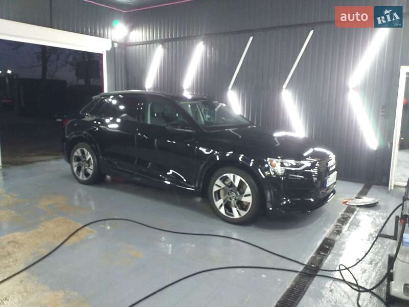 Внедорожник / Кроссовер Audi e-tron 2021 в Одессе фото 4 Внедорожник / Кроссовер Audi e-tron 2021 в Одессе