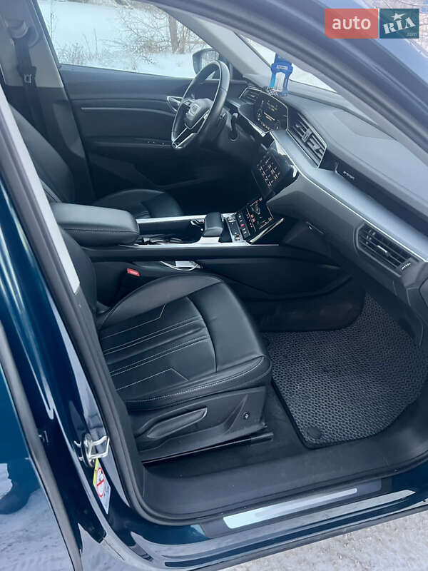 Внедорожник / Кроссовер Audi e-tron 2019 в Белой Церкви