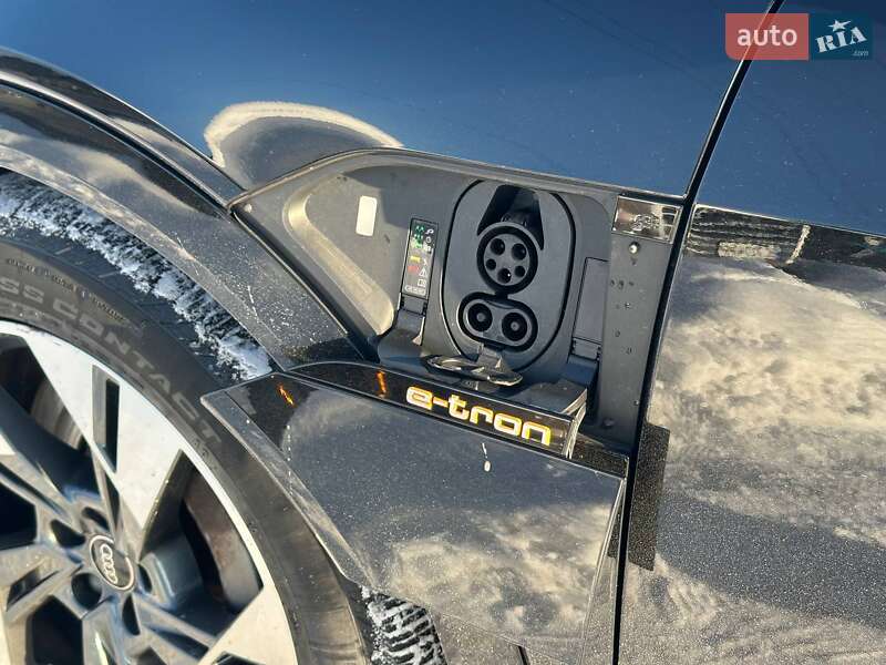 Внедорожник / Кроссовер Audi e-tron 2022 в Львове фото 11 Внедорожник / Кроссовер Audi e-tron 2022 в Львове
